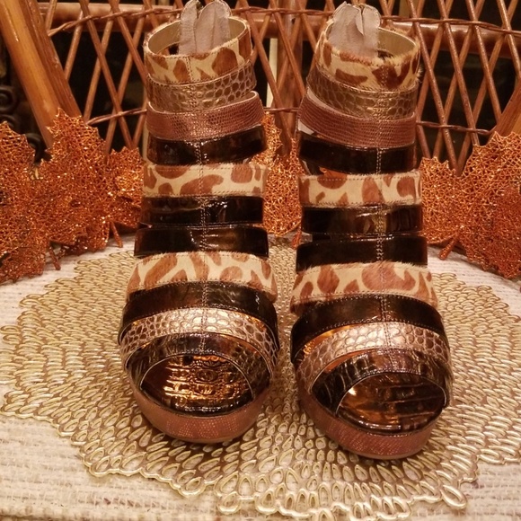 Luichiny Rear Zip Mixed Media Leather Animal Print Platform Sandal Booties - Picture 4 of 13